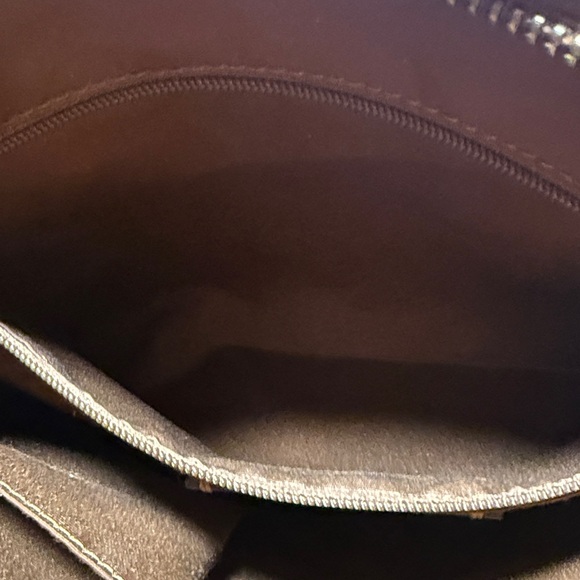 Coach Gold Signature Crossbody Bag - Picture 5 of 15